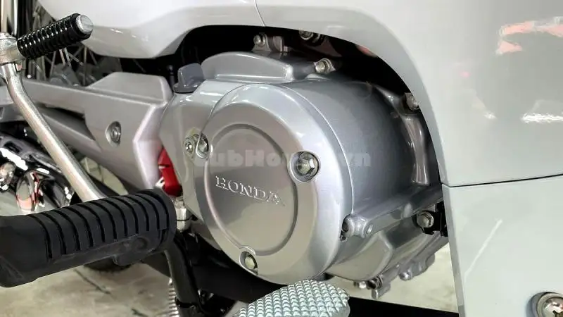 Chi tiết từ a đến z chiếc xe Honda Dream Thái Lan màu trắng đang được săn đón tại Việt Nam