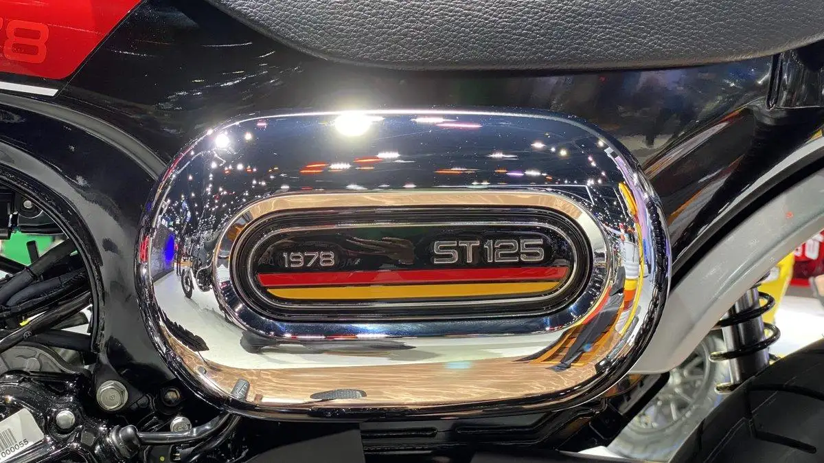 Honda Dax 1978 Special Colour Edition 84 Honda Dax 1978 Special Colour Edition