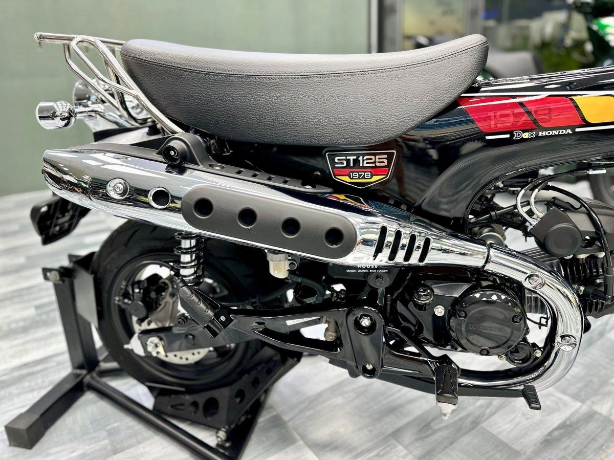 Honda Dax 1978 Special Colour Edition 29 Honda Dax 1978 Special Colour Edition