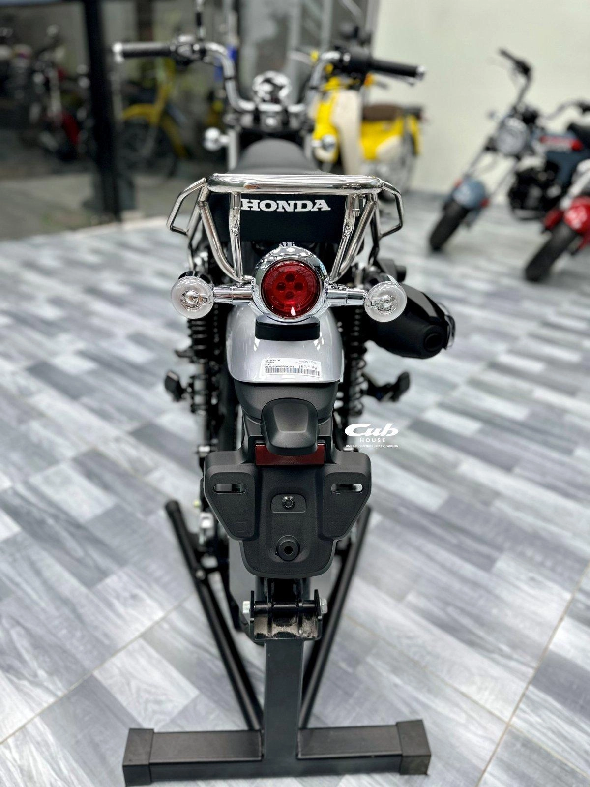 Honda Dax 1978 Special Colour Edition 31 Honda Dax 1978 Special Colour Edition