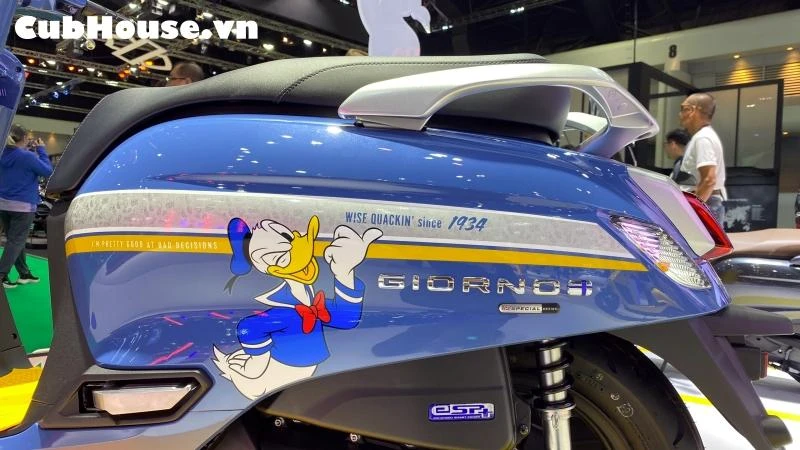 Phiên bản kỷ niệm đặc biệt Honda Giorno++ Donald Duck Edition sẽ được bán bởi CubHouse Việt Nam