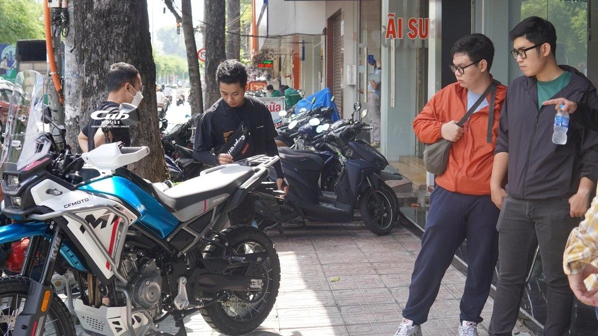 Sự Kiện Ra Mắt CFMoto 450MT đầu tiên Tại Cub Hosue Việt Nam 3/8/2024