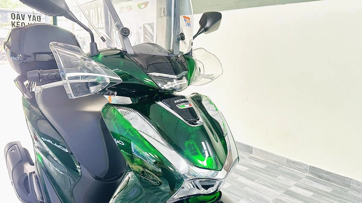 Kính Chắn Gió Xe SH Vetro Ý – Sh150i /Sh125i Vetro 2024