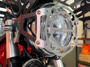 Chụp bảo vệ đèn pha Honda Dax 125 hiệu Gcraft nhập khẩu Thái Lan