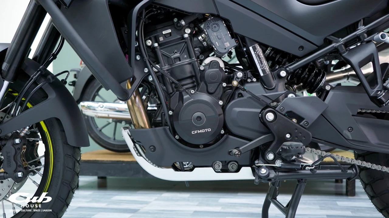 CFMoto 800MT Explore