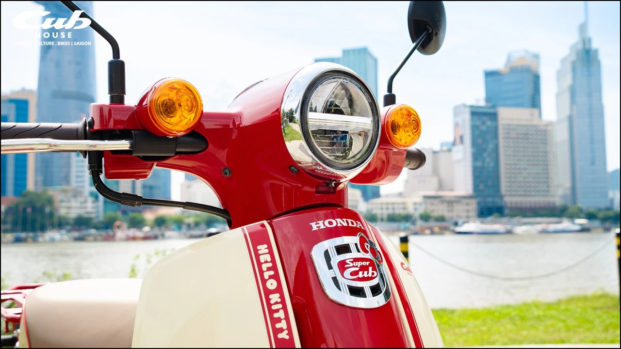 Honda Super Cub Hello Kitty Nhật Bản ( 50cc và 110cc ABS)