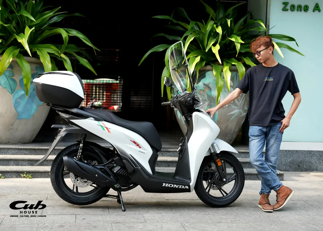 Honda SH150i Sport Edition
