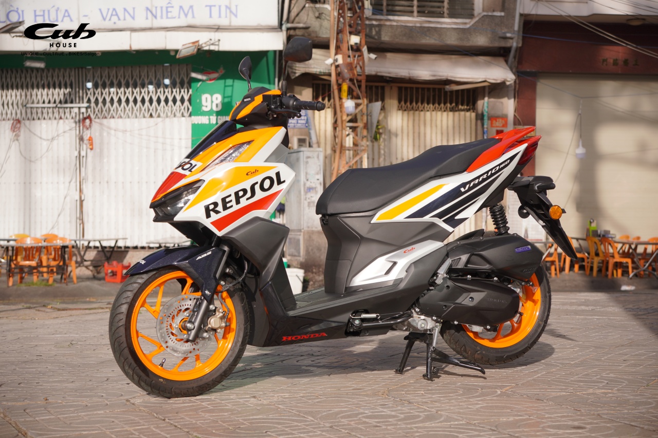 Khám phá phiên bản đặc biệt Honda Vario 160 Repsol Malaysia