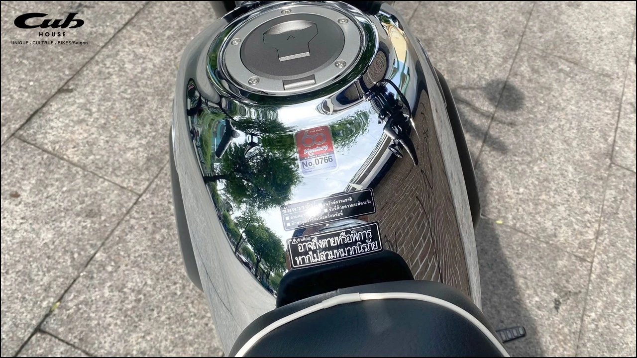 5 lý do để bạn phải là chủ nhân của xe độc bản Honda Monkey Chrome Legacy