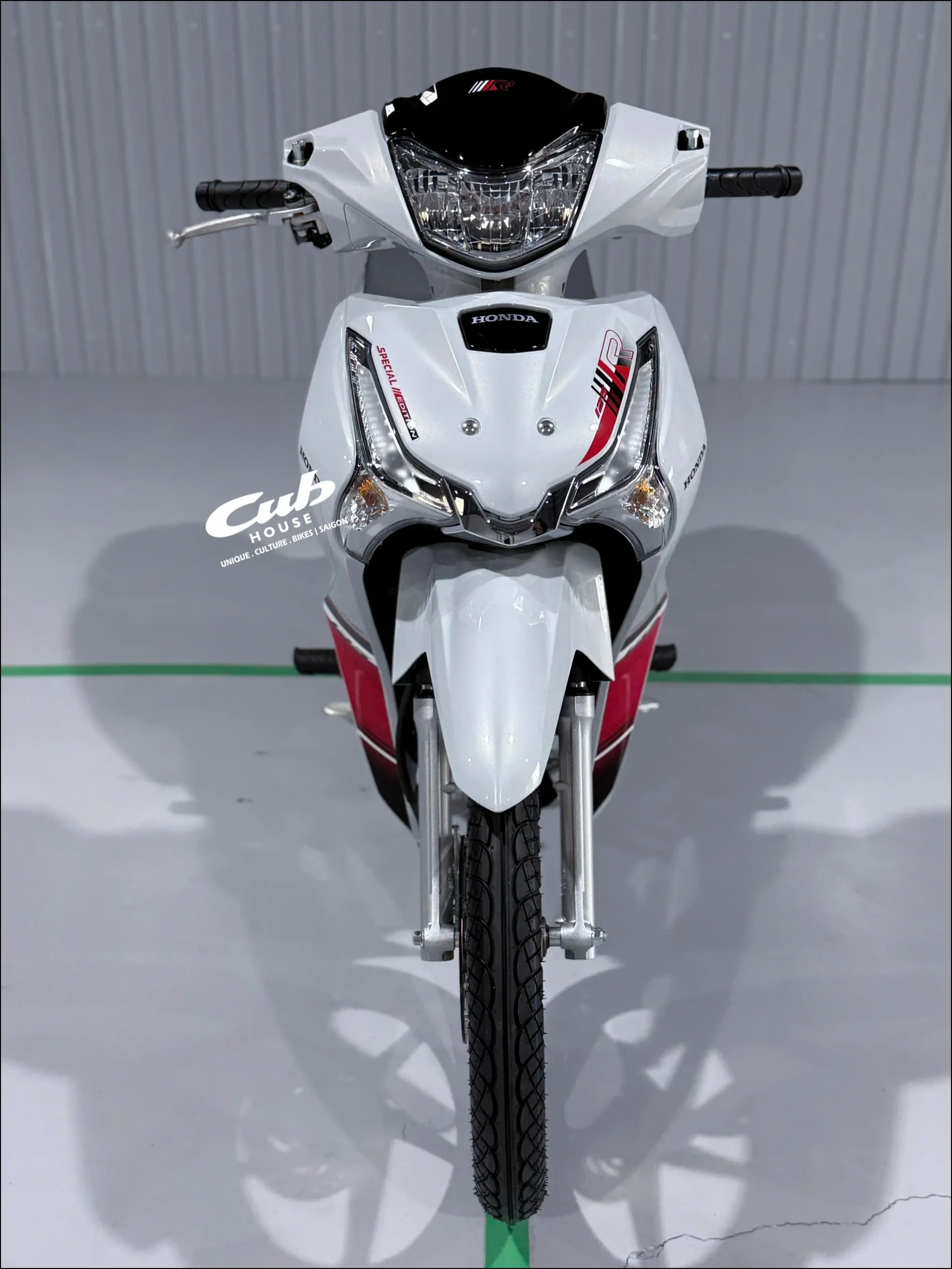 Honda Wave 125 R Special Edition Profender