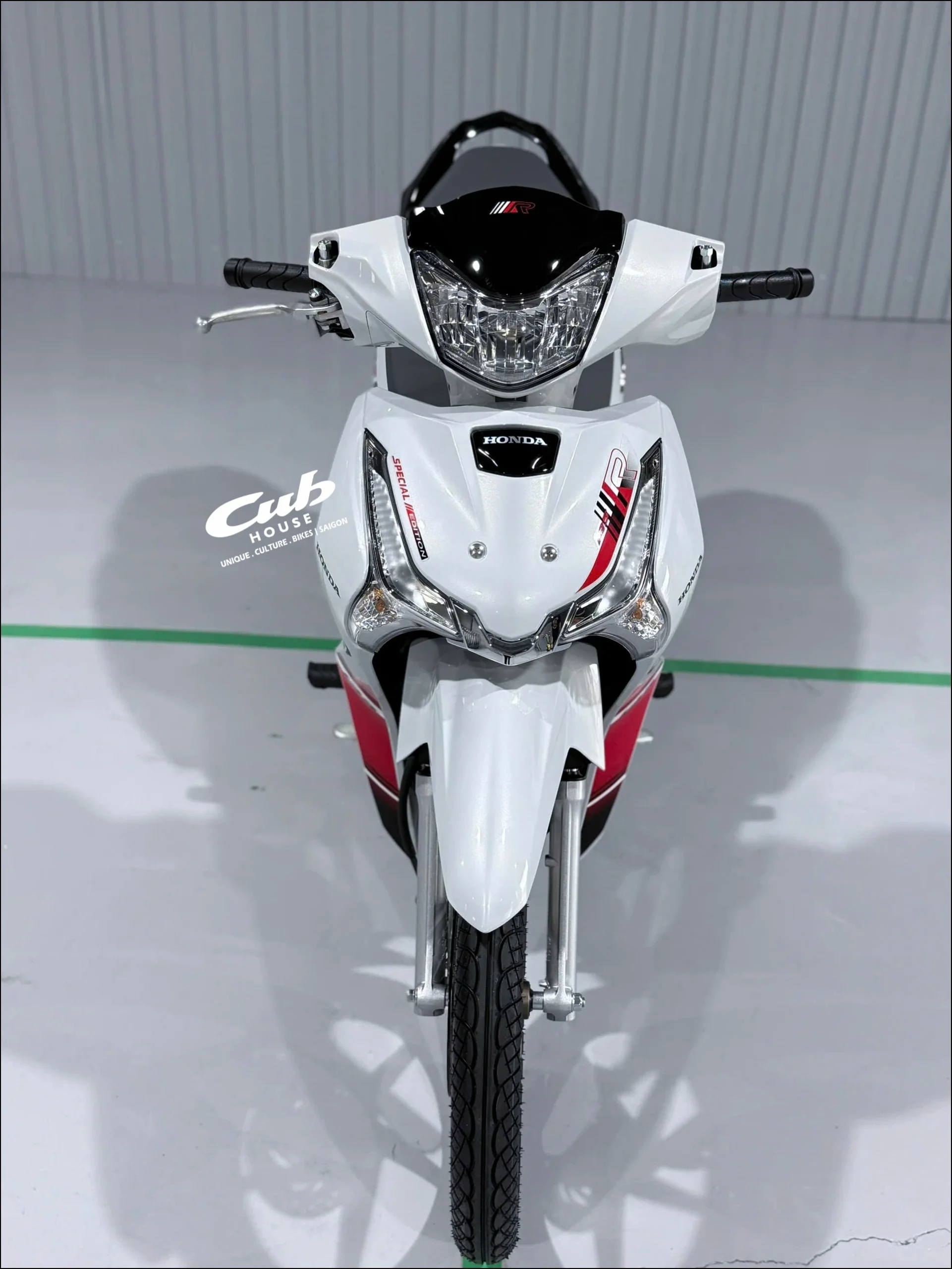 Honda Wave 125 R Special Edition Profender