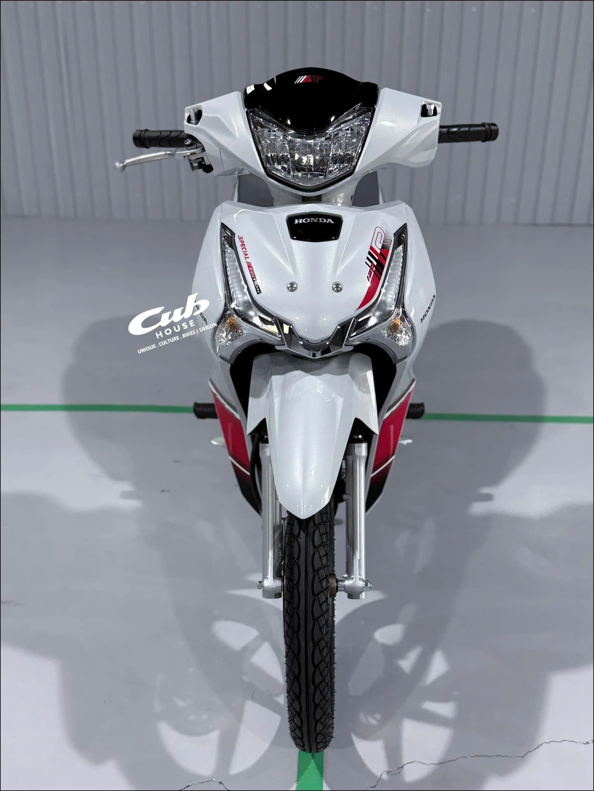 Honda Wave 125 R Special Edition Profender