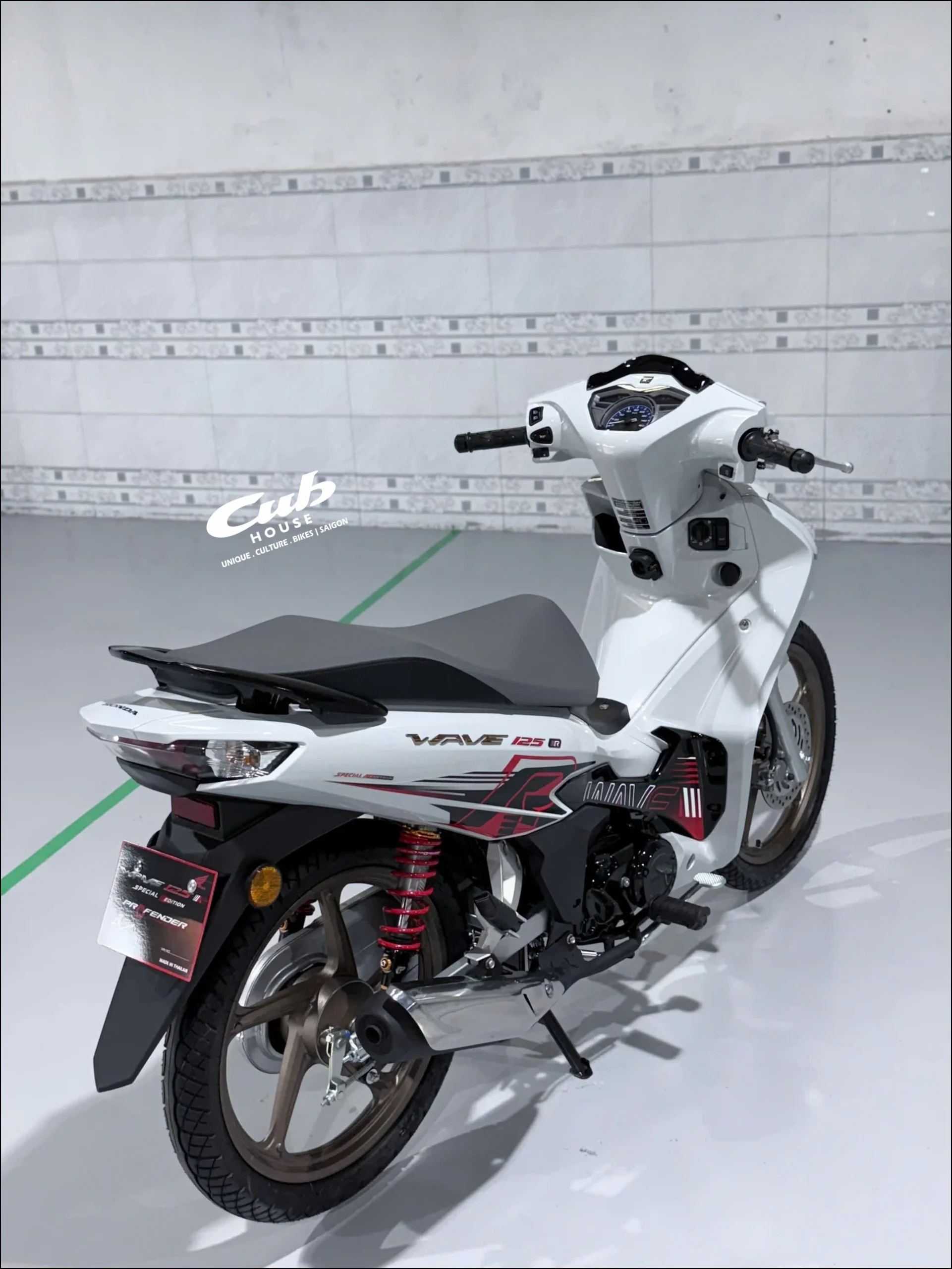 Honda Wave 125 R Special Edition Profender