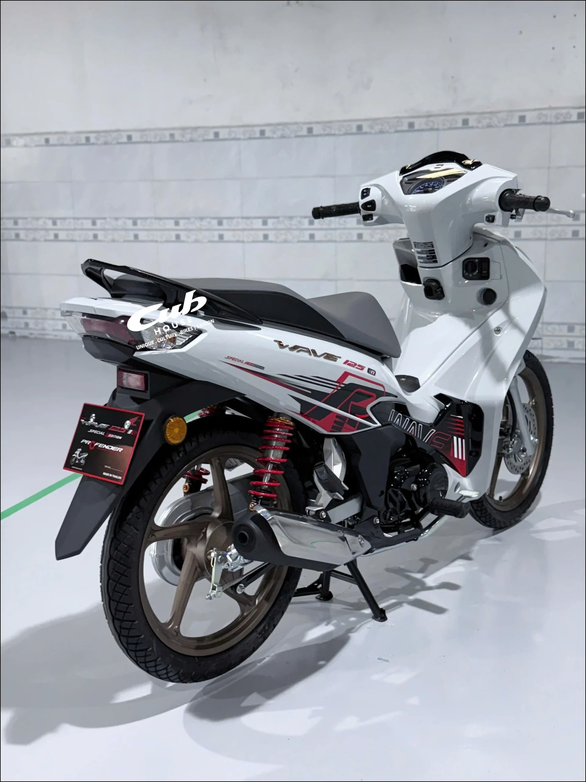 Honda Wave 125 R Special Edition Profender