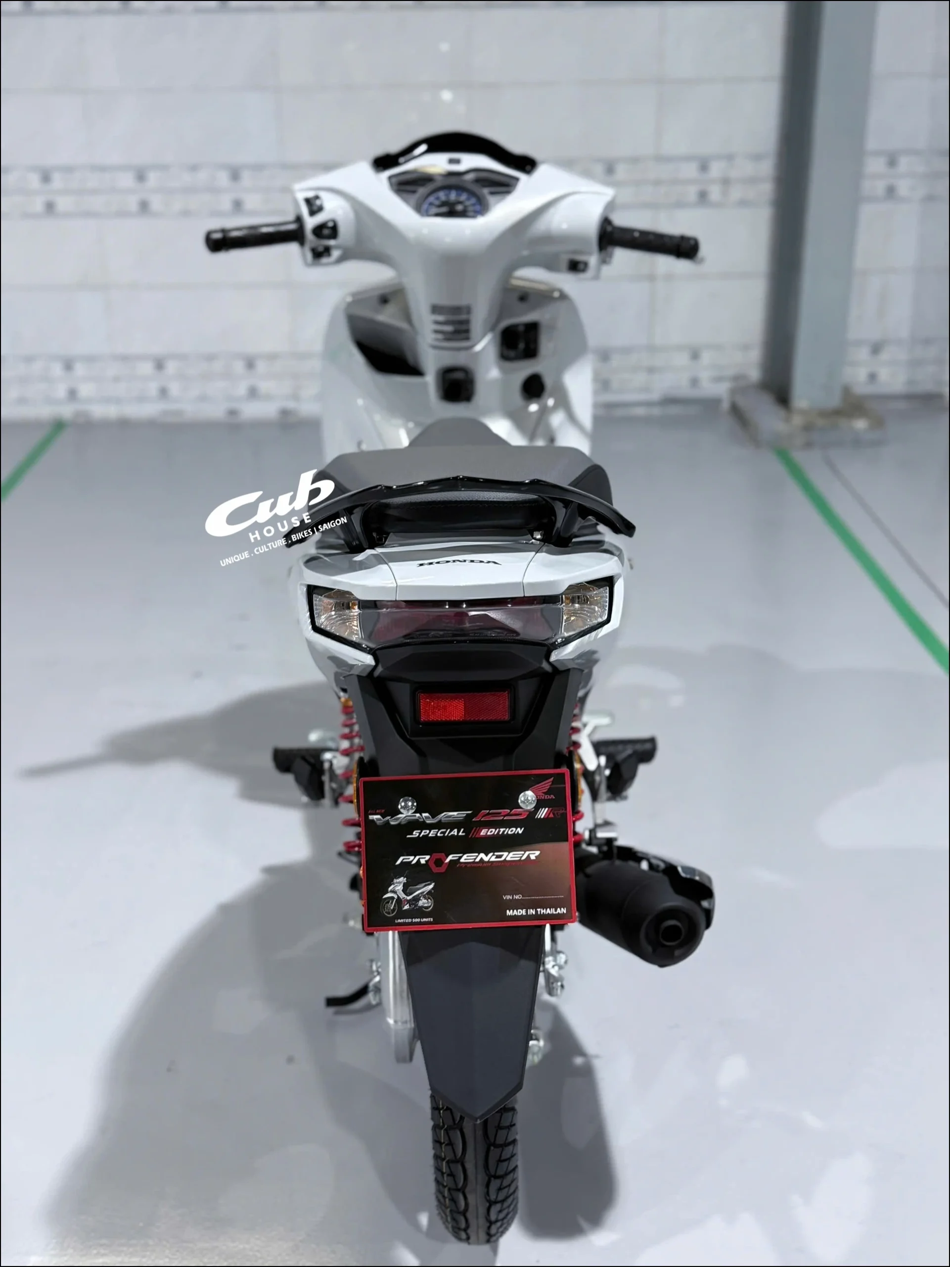 Honda Wave 125 R Special Edition Profender