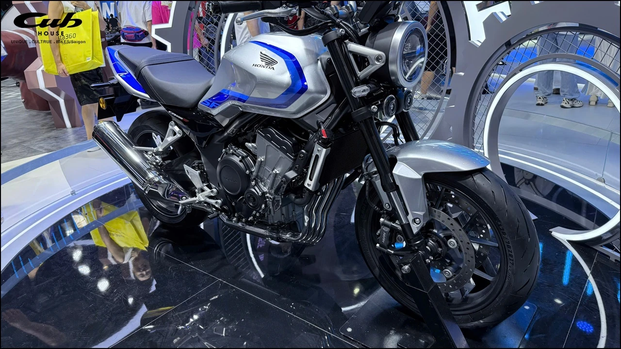 Honda CB500 Super Four
