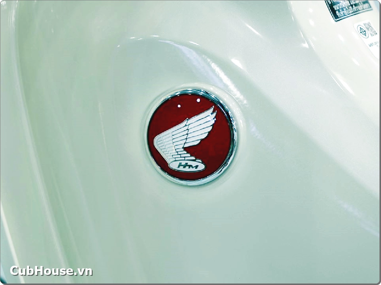 Honda Super Cub 125 Custom 2026 nhap Thai Lan Yen do 12