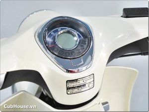 Honda Super Cub 125 Custom 2026 nhap Thai Lan Yen do 13