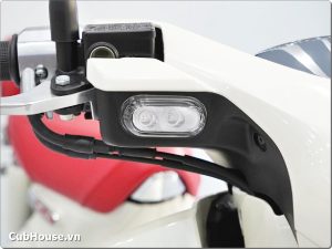 Honda Super Cub 125 Custom 2026 nhap Thai Lan Yen do 20