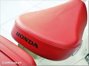 Honda Super Cub 125 Custom 2026 nhap Thai Lan Yen do 25
