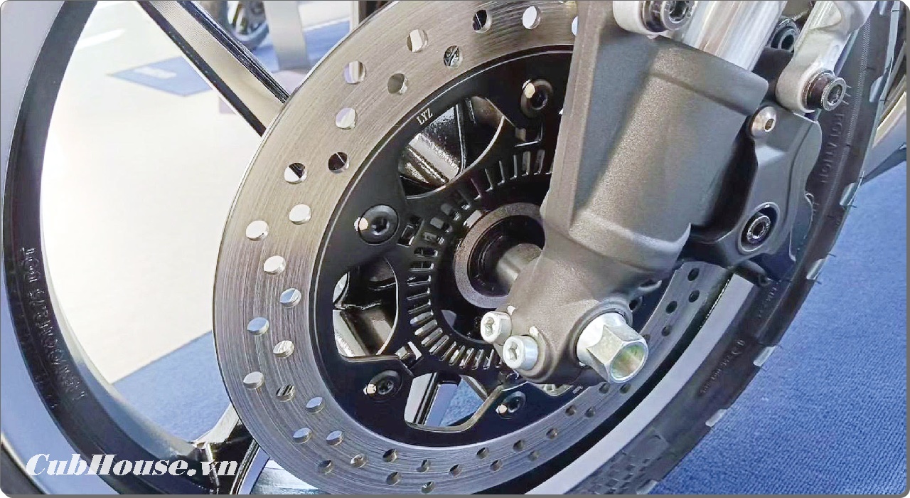 Giá Hyosung GV350X bao nhiêu? Cruiser V-Twin Neo-Retro đang được cộng đồng biker Việt quan tâm 14 Hyosung GV350X 17