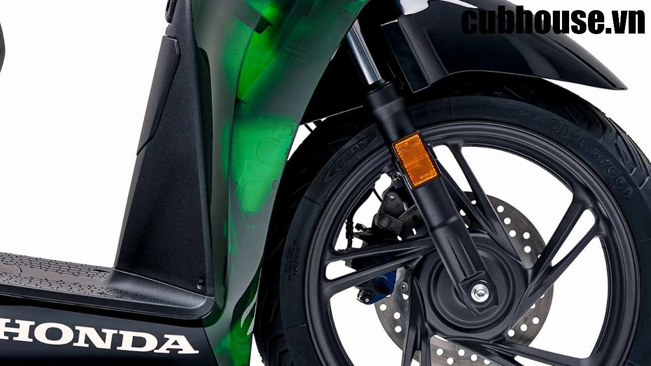 Honda SH150i Ý Vetro Xanh Lục Bảo – Vì sao giới chơi xe sẵn sàng trả giá cao để sở hữu? 13 Honda SH Ý Vetro Green 2026 – Tuyệt tác thủy tinh xanh lục bảo khiến giới chơi SH săn lùng