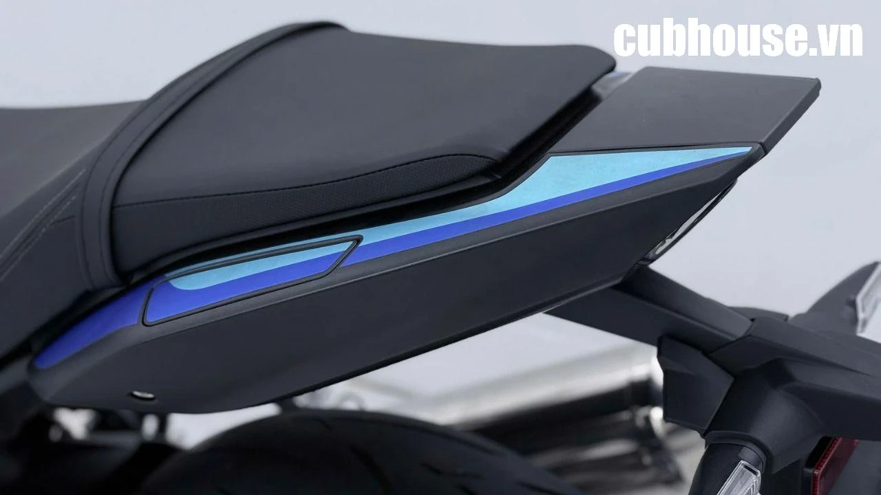 Honda CB500SF Super Four 2026 – Huyền thoại Super Four trở lại với diện mạo hoàn toàn mới! 13 Honda CB500SF Super Four 2026 – Huyền thoại Super Four trở lại với diện mạo hoàn toàn mới!