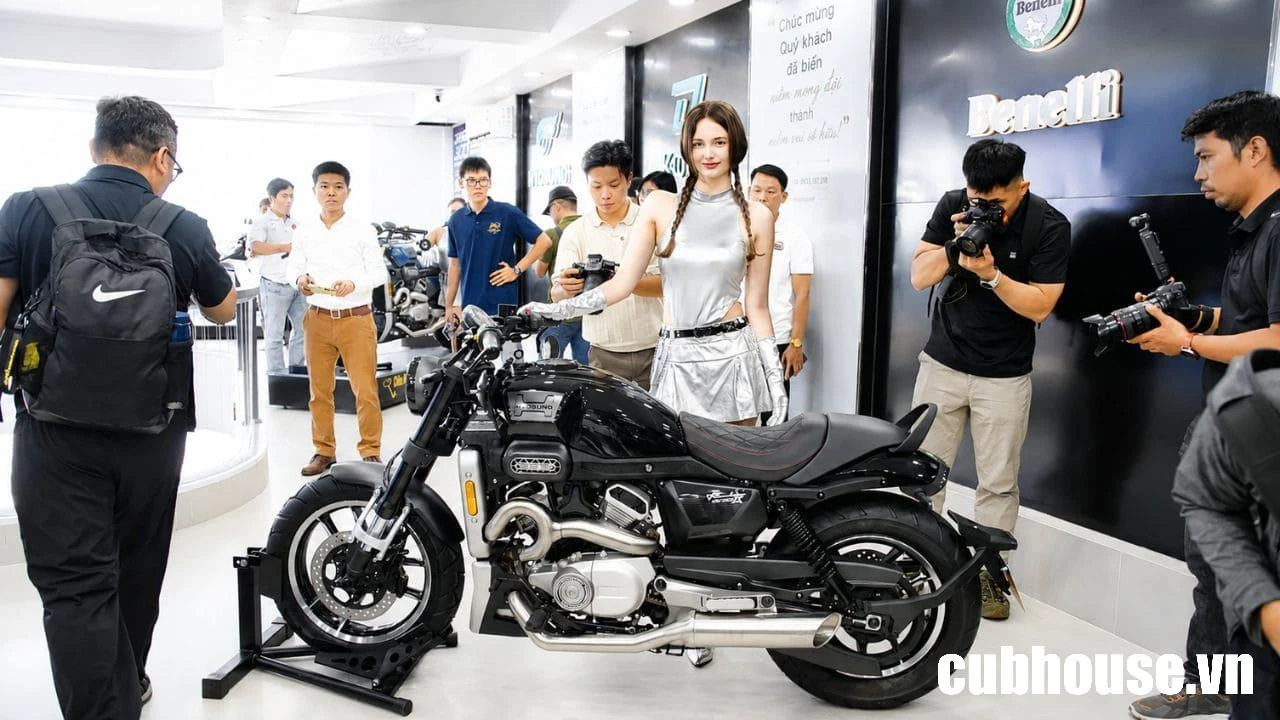 Cub House 20 Hyosung GV350X chính thức mở bán tại Việt Nam với giá 135 triệu đồng