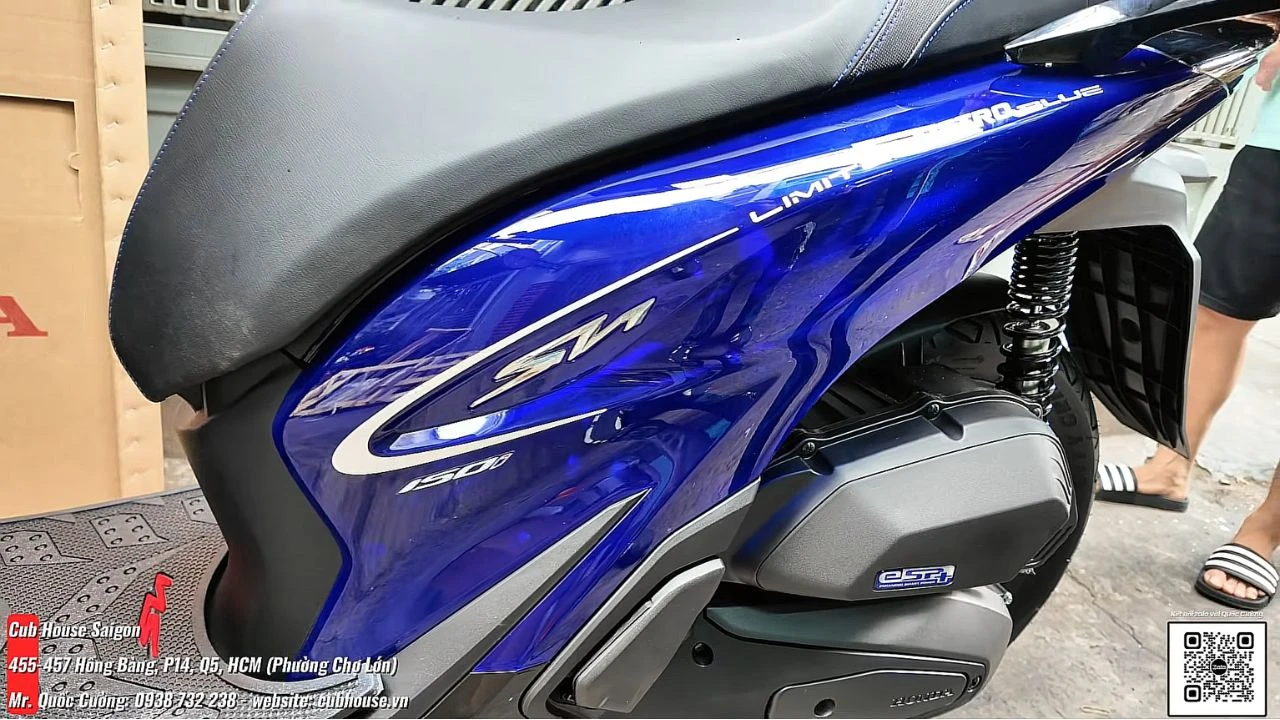 Giao xe Honda SH150i Vetro Blue 2026 nhập Ý cho khách hàng Quận 5
