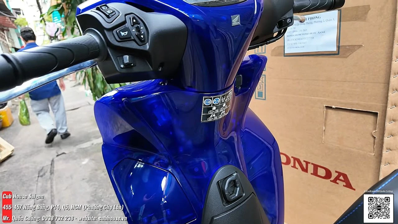 Giao xe Honda SH150i Vetro Blue 2026 nhập Ý cho khách hàng Quận 5