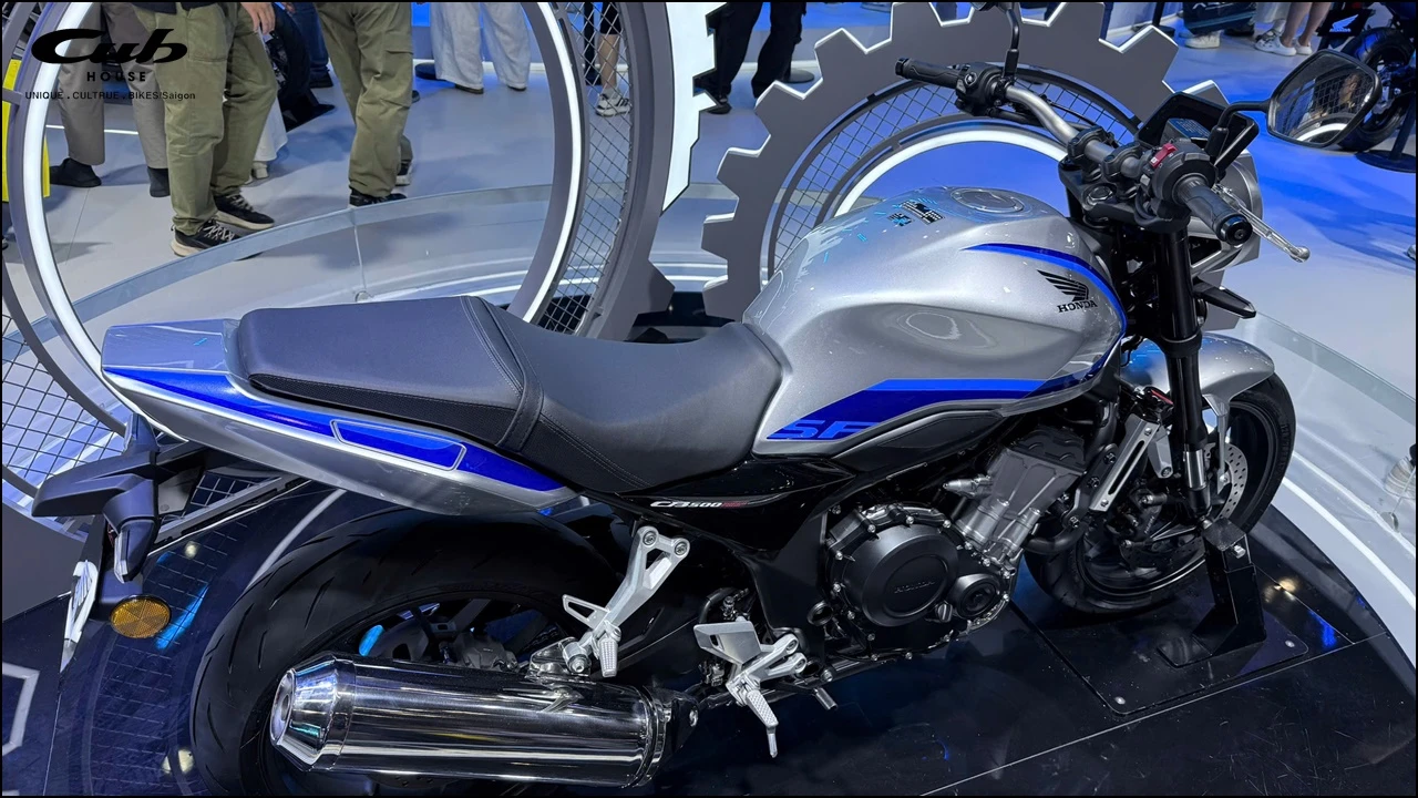 Honda CB500 Super Four