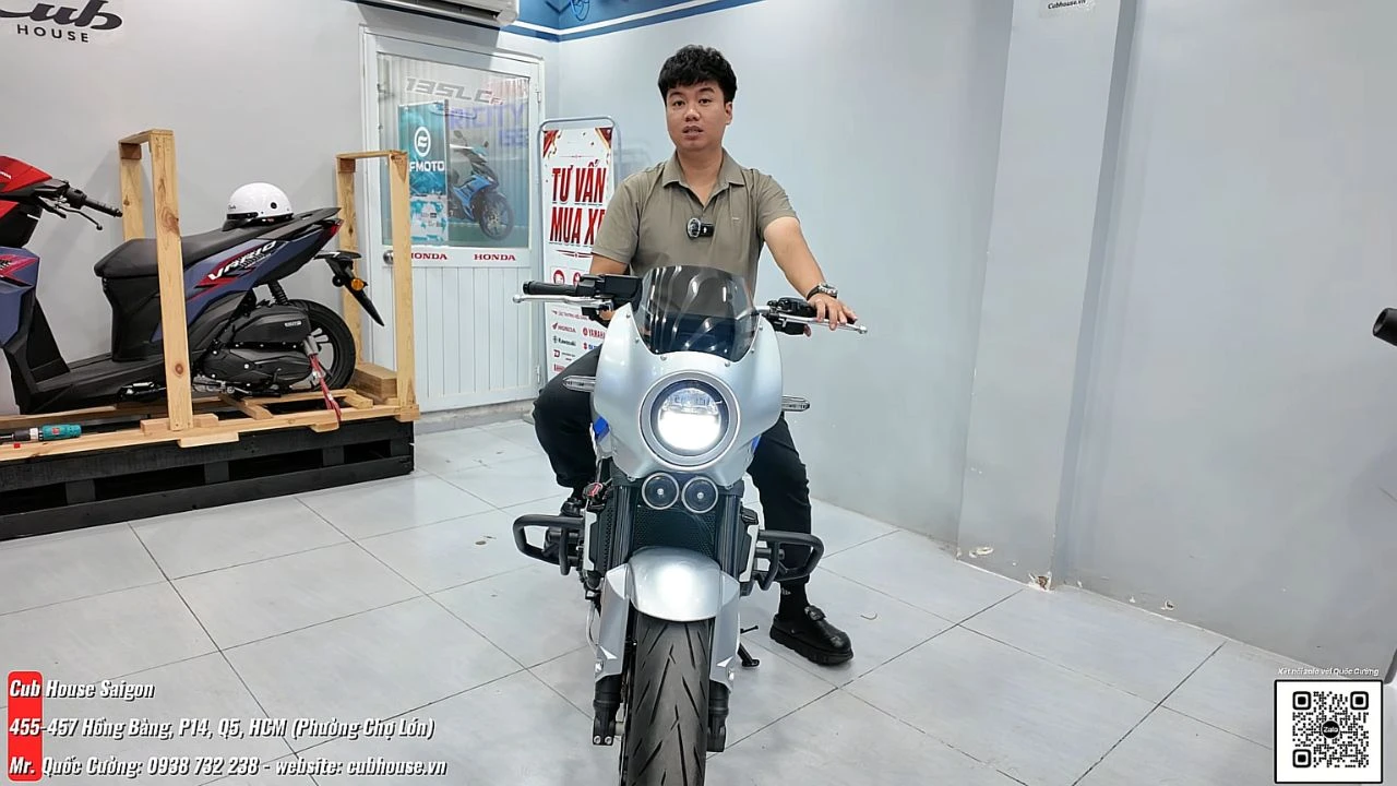 Honda CB500 Super Four 2026 lên đồ chơi đậm chất Retro tại Cub House Sài Gòn 11 Honda CB500 Super Four 2026 lên đồ chơi đậm chất Retro tại Cub House Sài Gòn