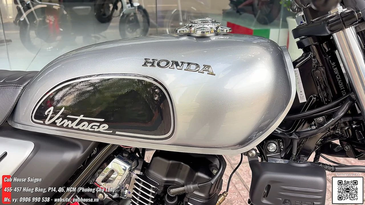 Honda CGX 150 về lô hàng mới: Mô tô classic 150cc gọn nhẹ, cá tính cho phố thị